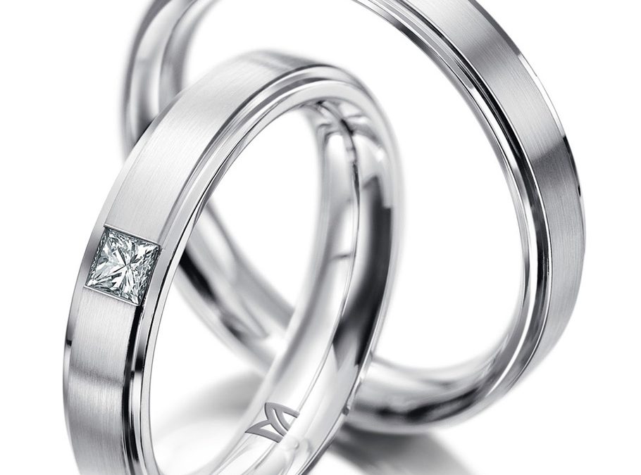 Meister Trauringe 112_8952Weissgold mit Diamant, Princess Cut