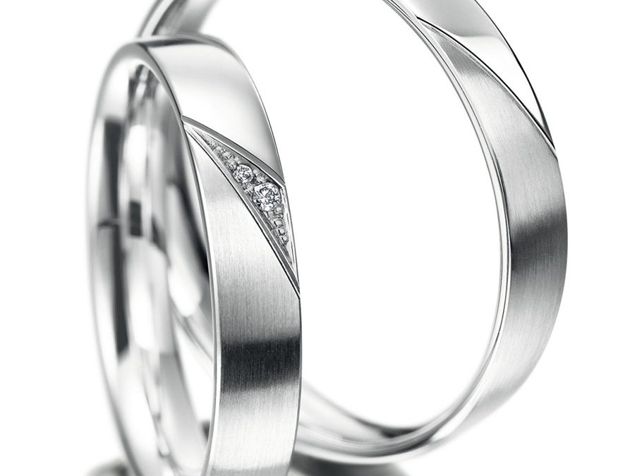 Meister Trauringe 112_8998Weissgold mit Brillanten