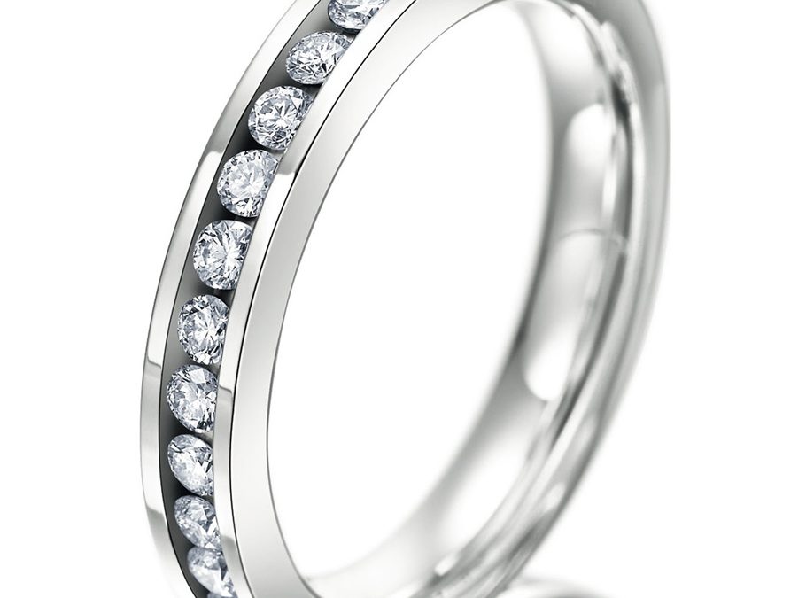 Meister Verlobungsring 114_2442Weissgold mit Brillanten