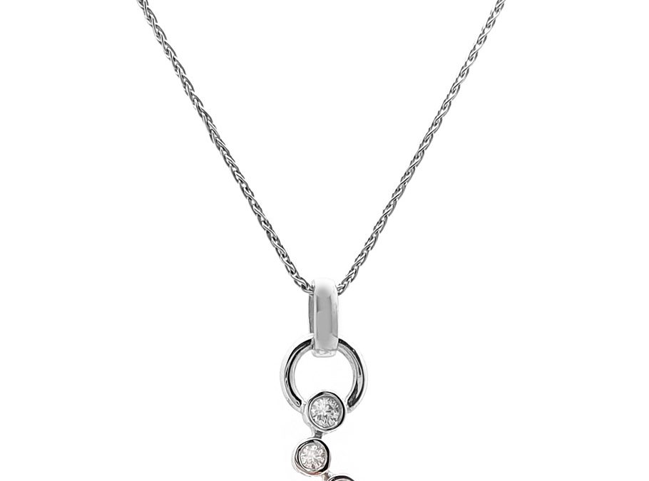 Viva Juwelen Halskette 30-32511-000-51Weissgold mit 4 Brillanten